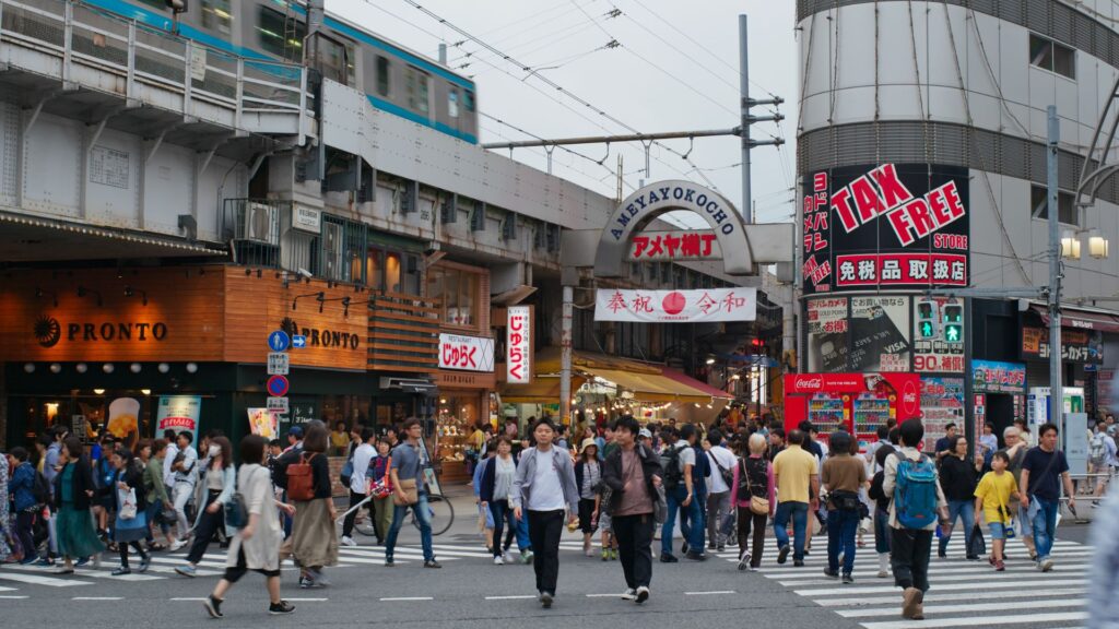 アメ横の入り口